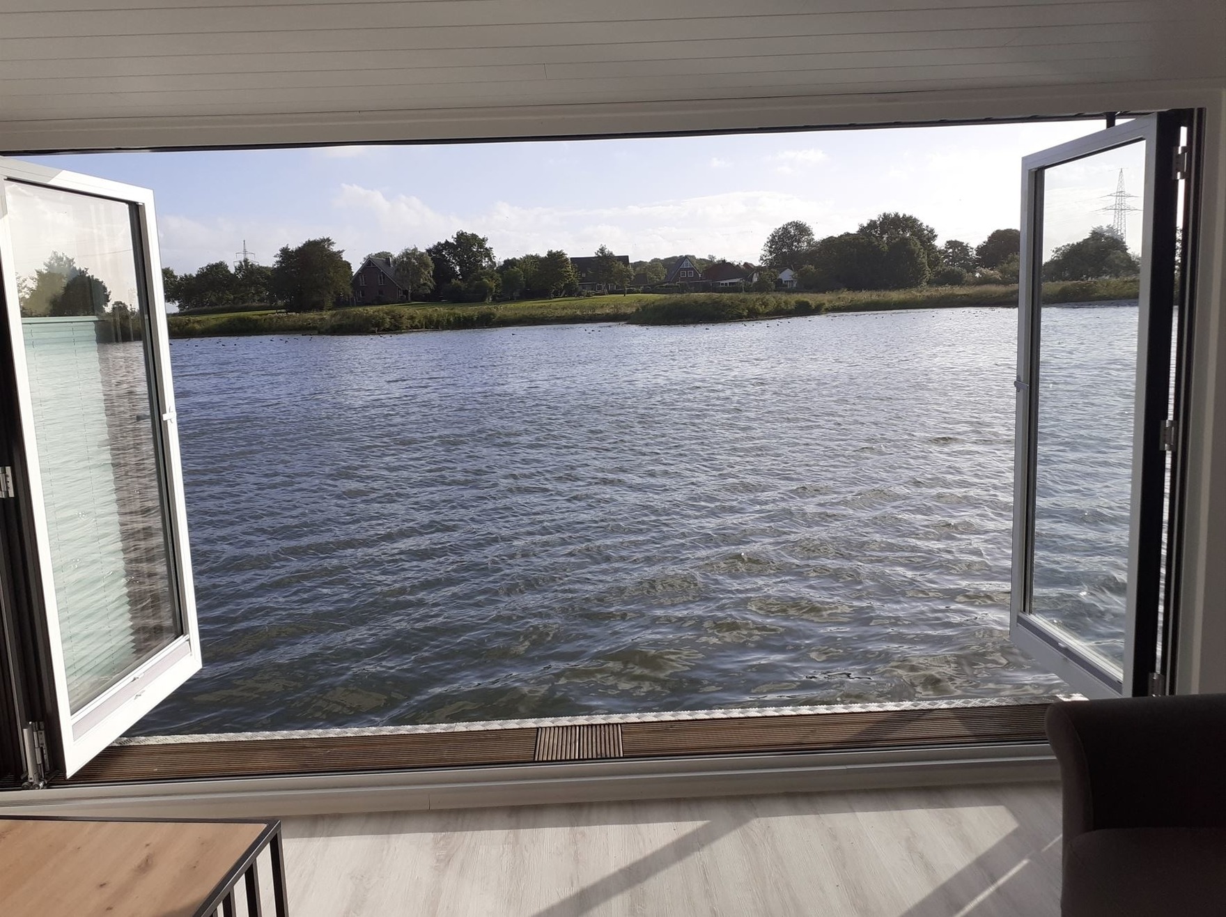 Foto 4 Ferienwohnung Ostfriesland Friesland Hausboot Wangermeer Optima Urlaub