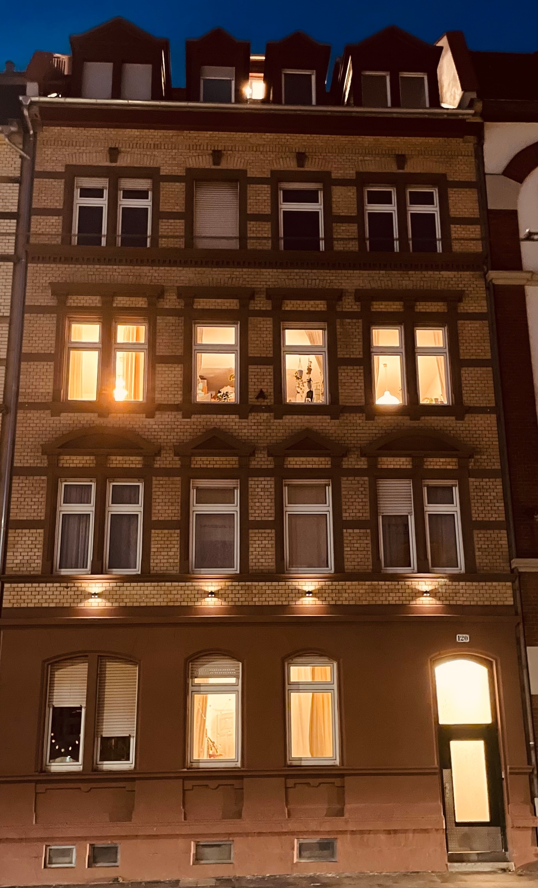 Traumhafte Zwei-Zimmer-Wohnung mit Dachterrasse (S Ferienwohnung in Heidelberg