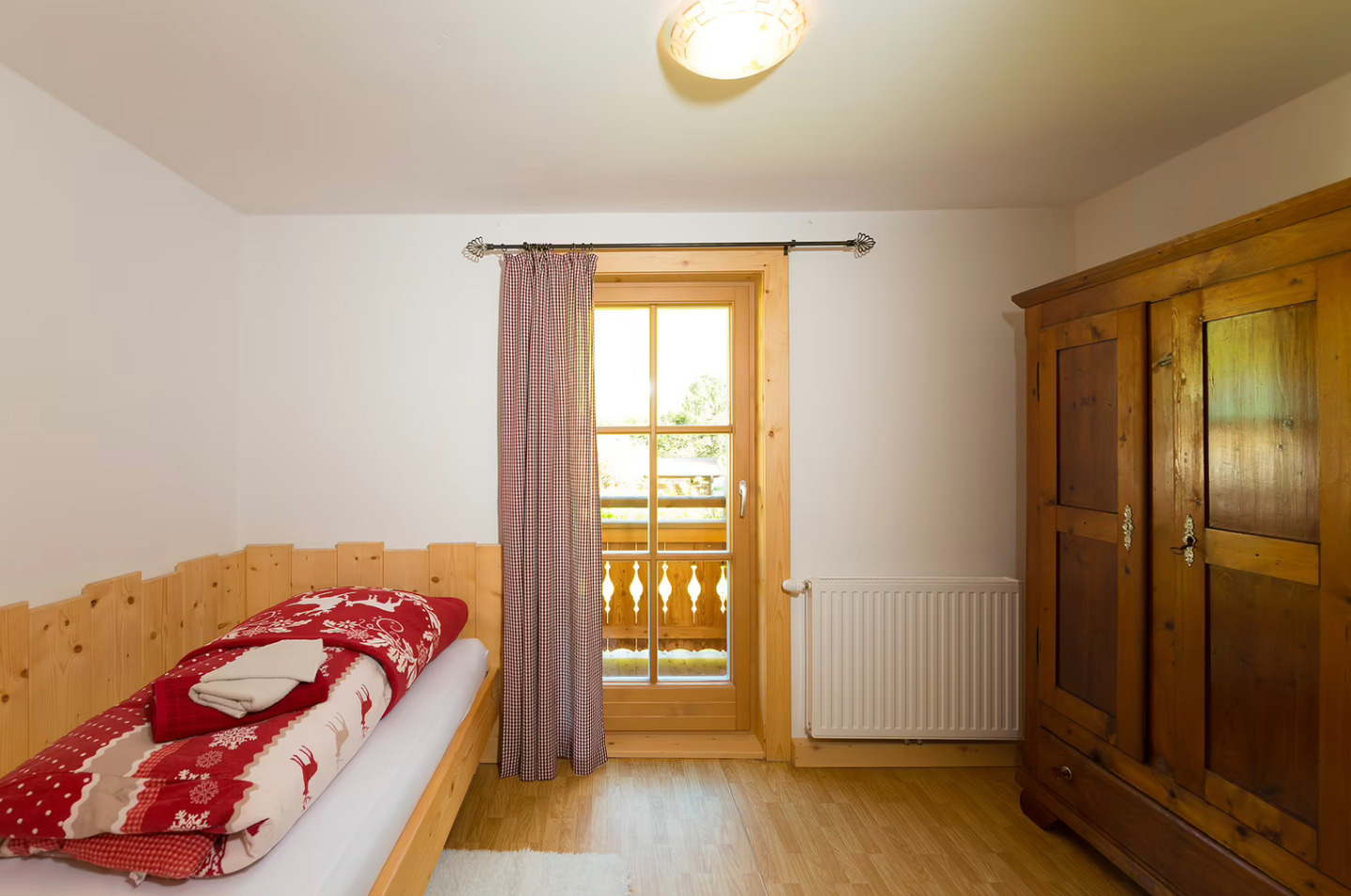 Chalet mit Naturbadeteich Frauenkogel by FeWo-Plan  (GROA101) — Foto 7