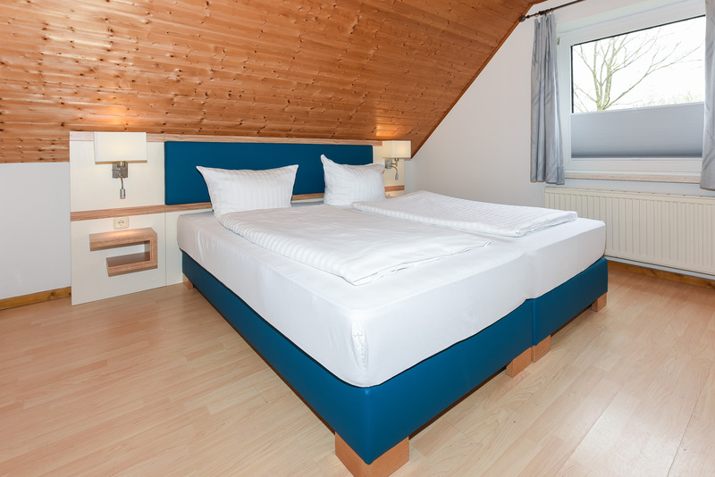 Foto 5 Ferienwohnung Ostfriesland Neuharlingersiel & Umgebung Deichblick (Objekt 92332) Reise