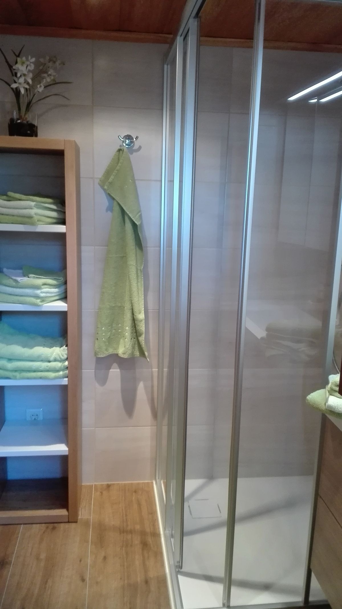 Neukam Hütte — Foto 12