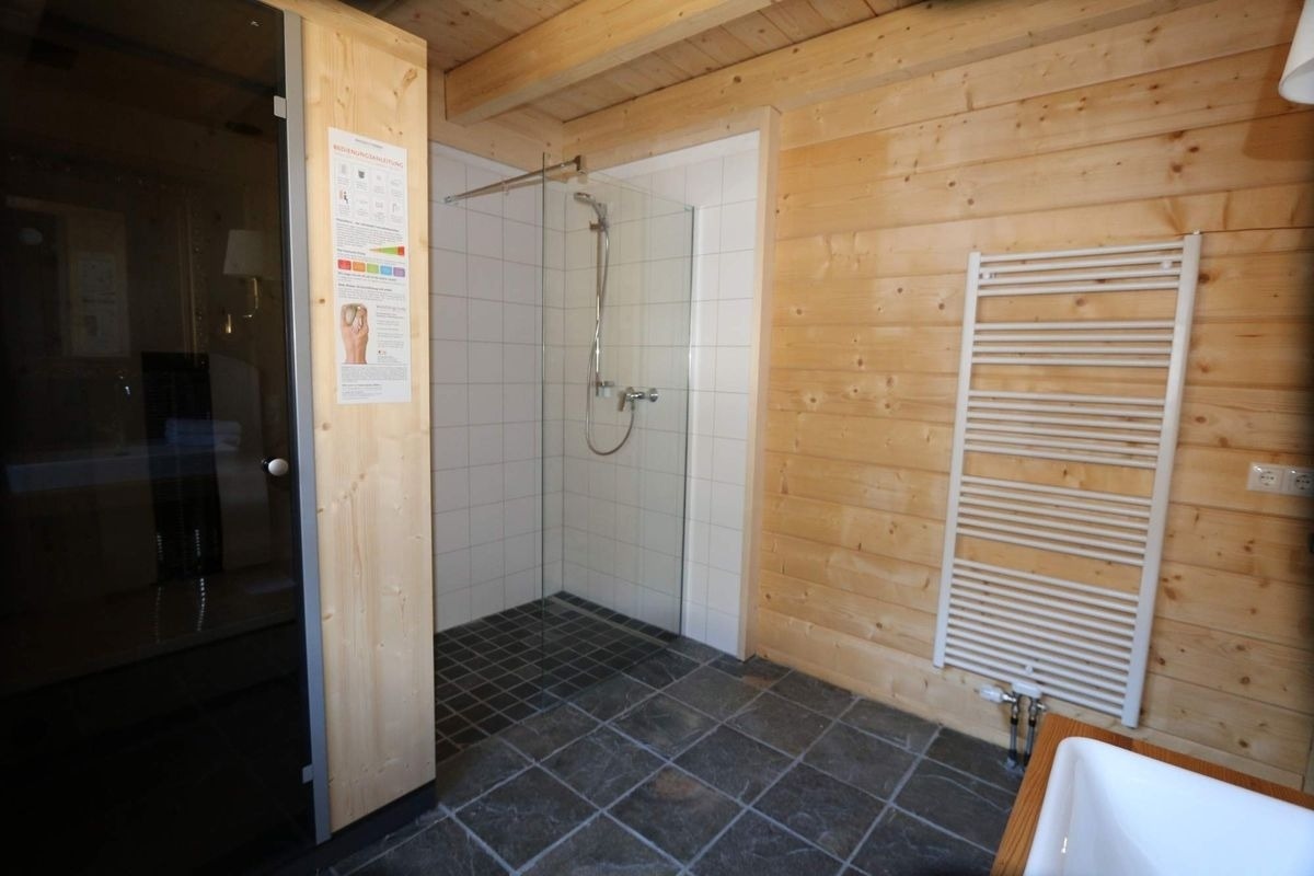 Schlosswirt Chalet II — Foto 16