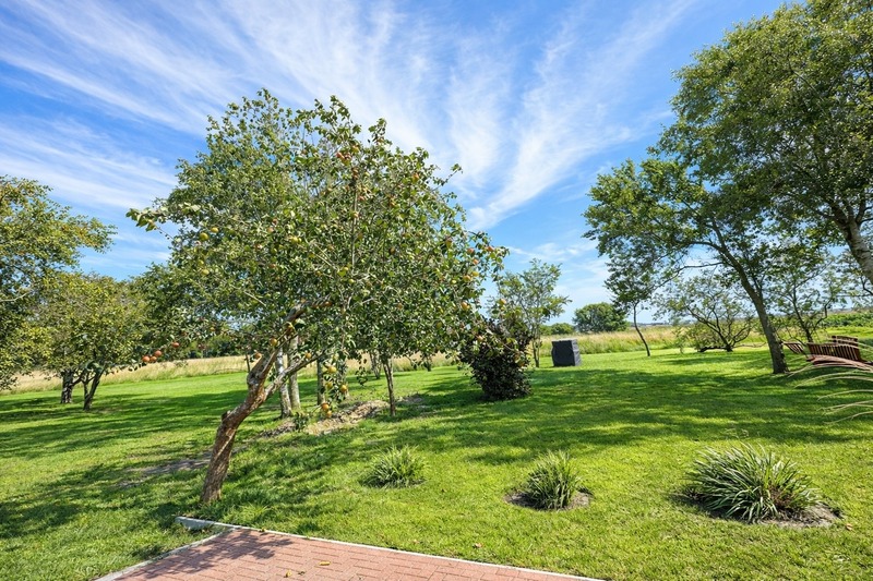 Foto 32 Ferienhaus Ostfriesland Norddeich & Umgebung Huus an`t Diek, Luxus in Deichnähe, Erdgeschosswohnung mit Pool, Nähe Norddeich (Objekt 85219) suchen