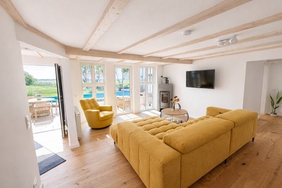 Foto 12 Ferienhaus Ostfriesland Norddeich & Umgebung Huus an`t Diek, Luxus in Deichnähe, Erdgeschosswohnung mit Pool, Nähe Norddeich (Objekt 85219) suchen