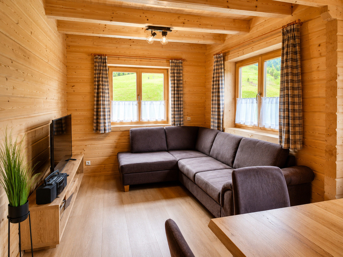 Hüttenurlaub in der Lipphütte in Rauris traumhafte Alleinlage mitten im Skigebiet & Wandergebiet – Bild 5