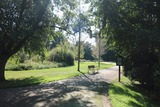 Atemübungen im Kurpark