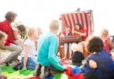 Gute-Nacht-Geschichten im Strandkorb